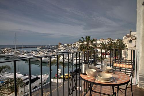 Puerto Banus First Line With Sea And Marina Views Marbellac